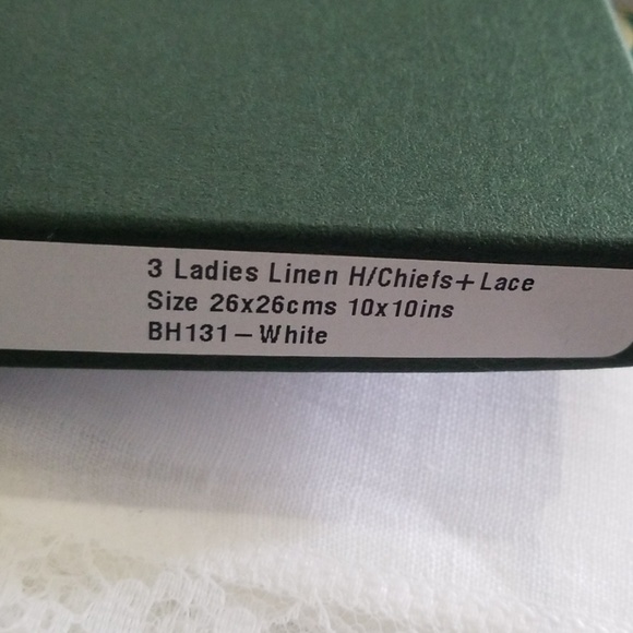 FERGUSON'S Irish Linen ladies handkerchiefs - Picture 2 of 3